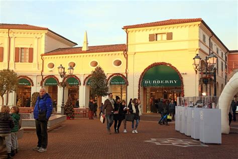 outlet fendi in italia|mcarthur glen venice.